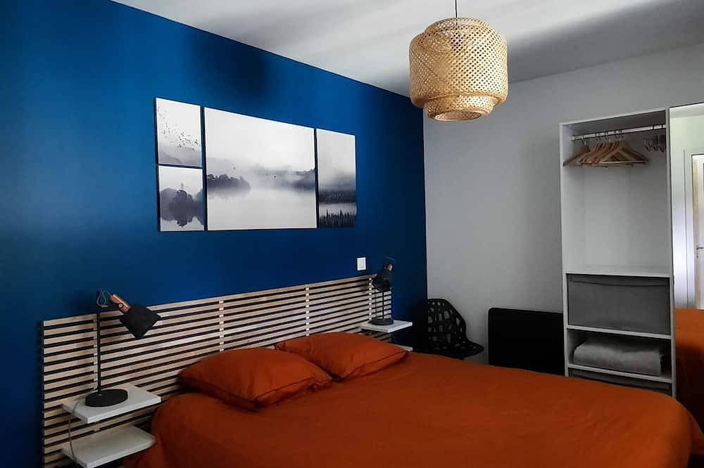 Appartement entier, Meublé de vacances avec piscine chauffée in Fillière, Région d'Annecy
