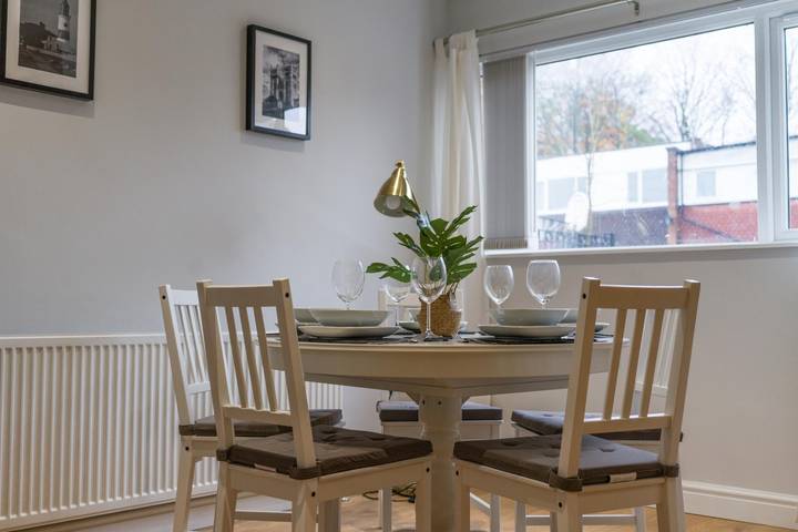Howick House-Sleeps 5-Pet friendly-Parking-Garden in Newcastle upon Tyne, Tyne y Wear