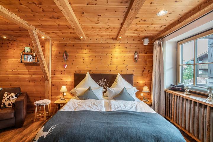 Chalet für 4 Personen, mit Balkon in Inzell - 2