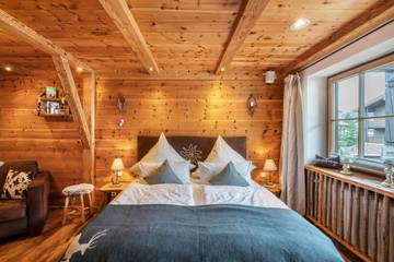 Chalet für 3 Personen in Inzell, Chiemgauer Alpen, Bild 1