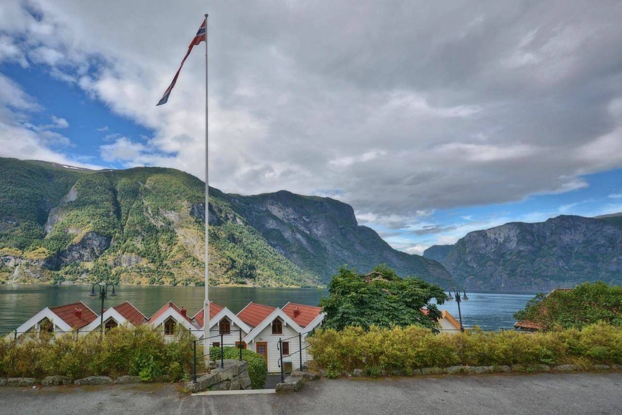 Vangsgaarden Gjestgiveri in Sognefjorden
