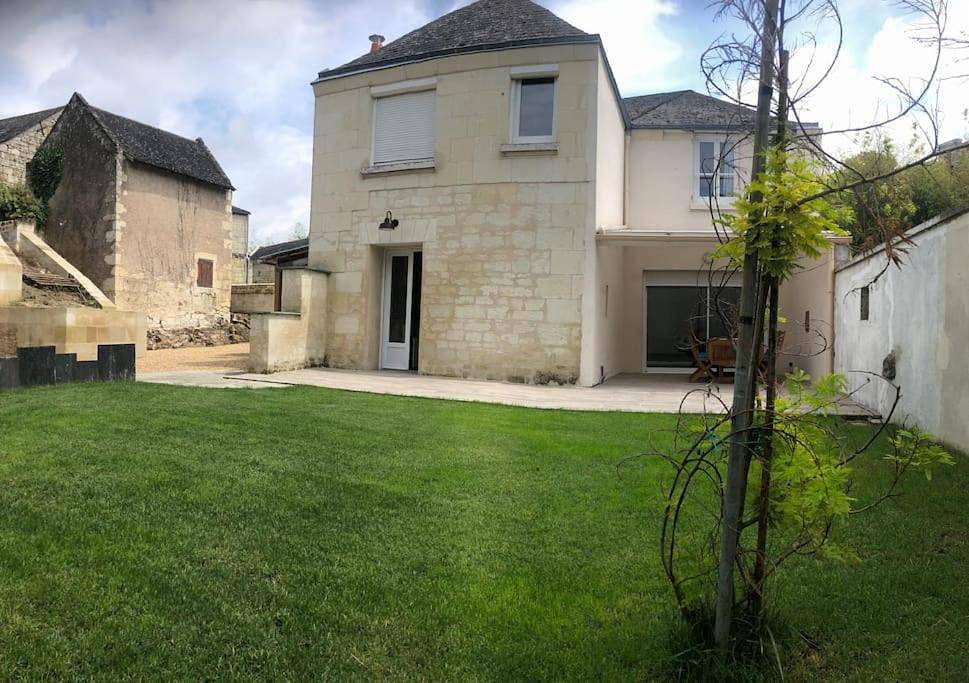 Three-Bedroom House in Distré, Vallée de la Loire