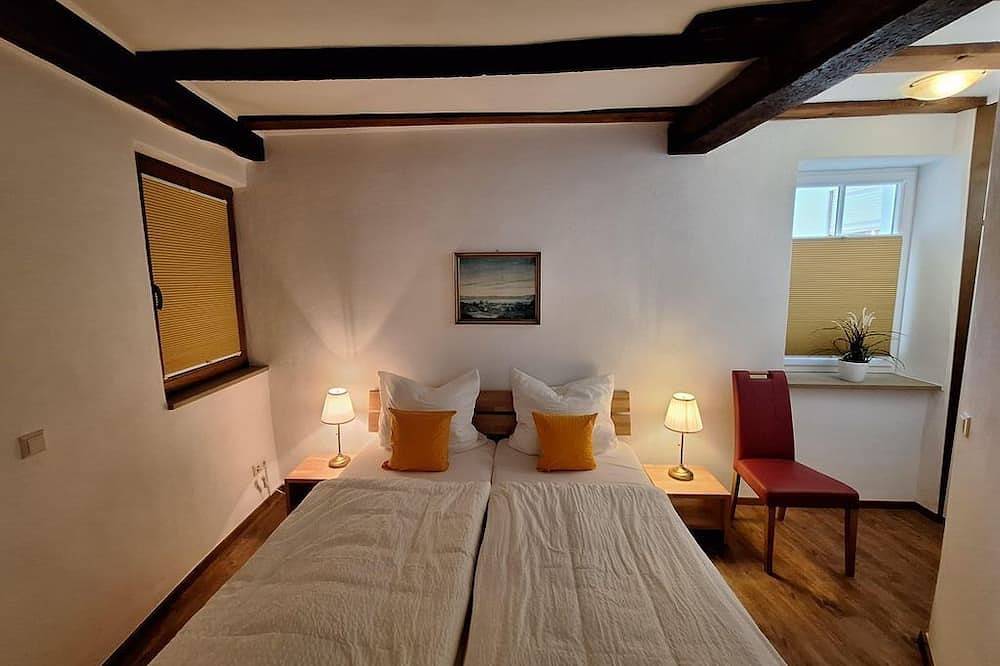 Ganze Wohnung, Ferienwohnung Bergblick - Ferienwohnungen Tullius in Burg Eltz, Burgen (Mosel)