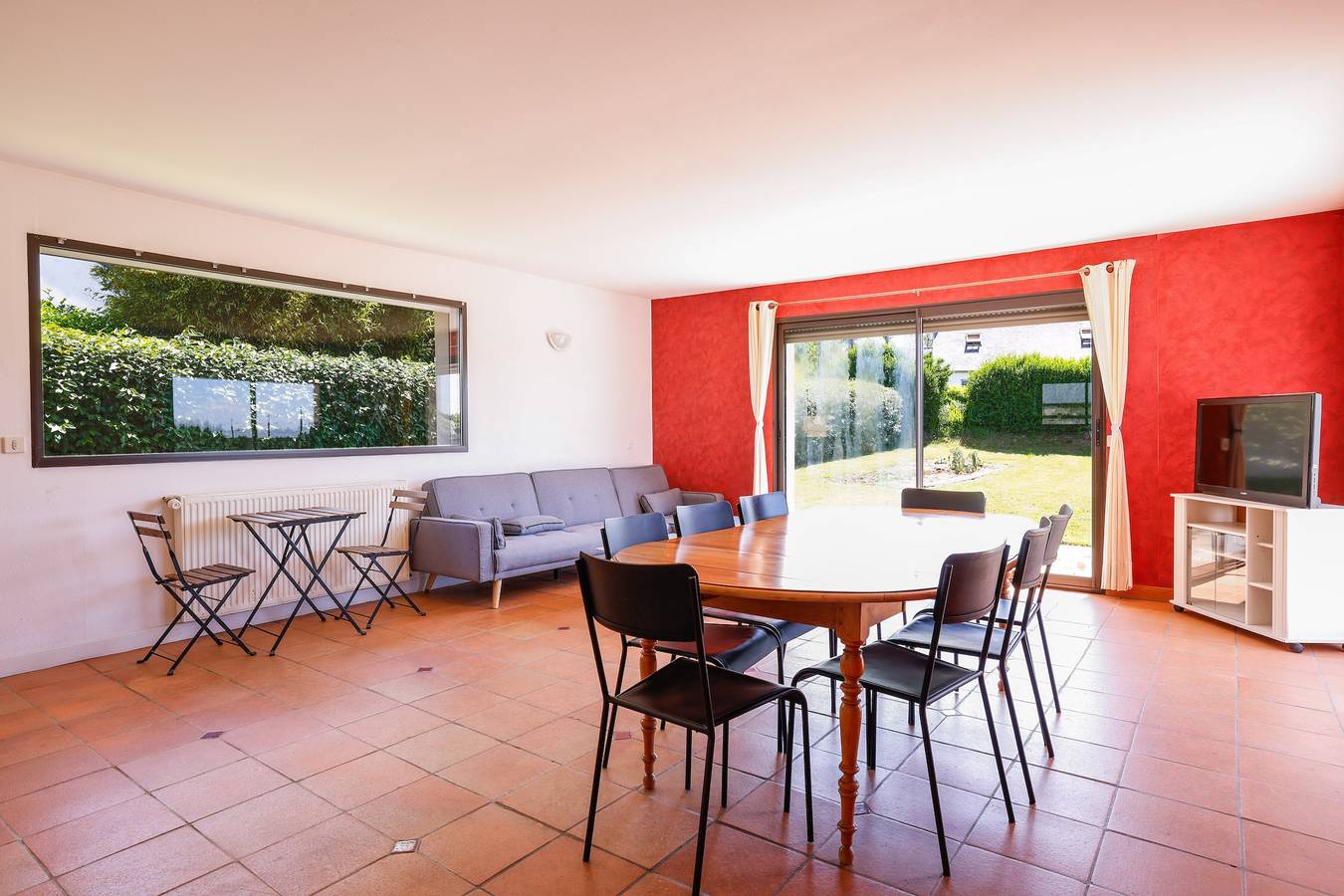 Ferienhaus 'Grande Maison Familiale Proche Gr34' mit privater Terrasse und privatem Garten in Garlan, Ceinture Dorée
