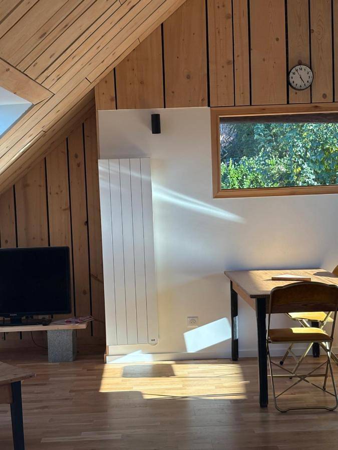 Appartement entier, One-Bedroom Apartment in Trévignin, Région de Chambéry