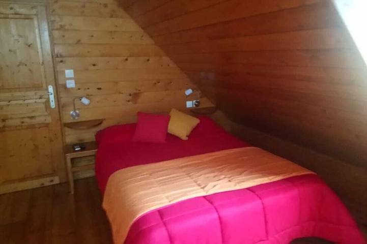 Authentischer Schafstall renoviert in Sazos, Nationalpark Pyrenäen