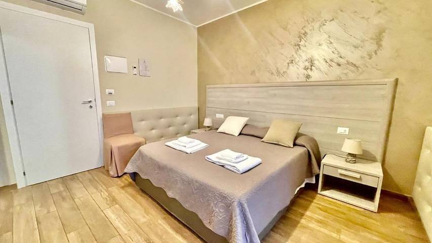 Bed and breakfast per 2 persone, con balcone e idromassaggio - 1