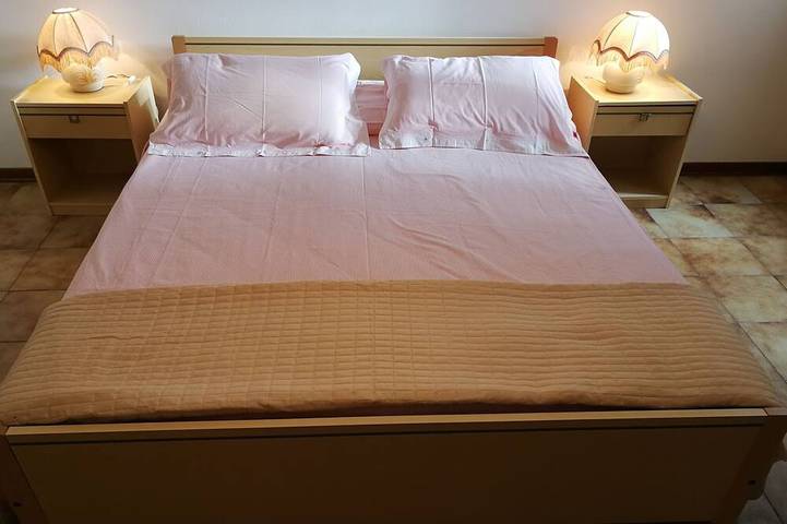 Entire apartment, In Tuscany, at the seaside, close to art cities and wineries. Free parking in Castiglioncello, Rosignano Marittimo