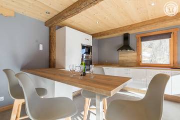 Chalet pour 6 Personnes dans Queige, Massif du Mont-Blanc, Photo 4