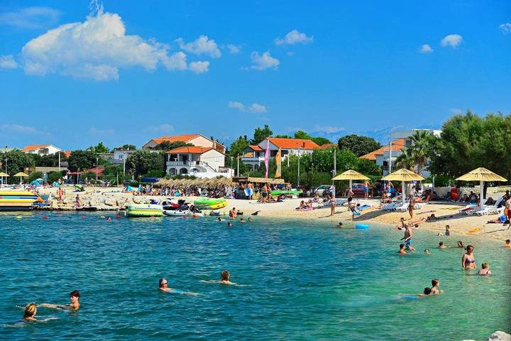 Ferienwohnung für 7 Personen, mit Terrasse in Vrsi - 4