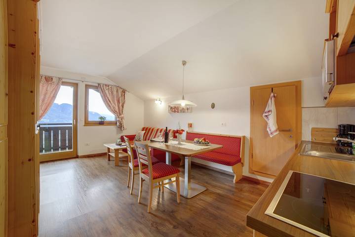 Ferienwohnung für 4 Personen, mit Garten im Dorf Tirol - 3