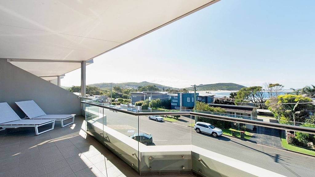 Ganze Wohnung, Barefoot Bliss 4, 6-10 Market Street - Surfside Apartments in Fingal Bay, Hunter Valley