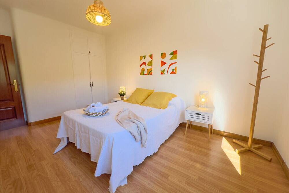 Entire apartment, Apto 3 Dormitorios Somo in Somo, Ribamontán al Mar