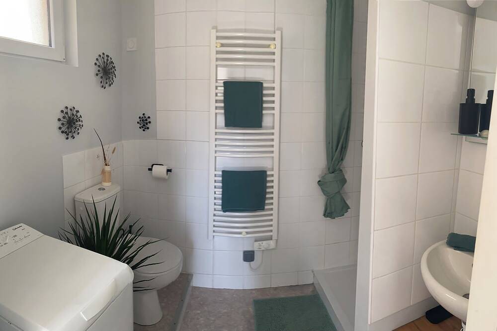 Appartement entier, Studio au coeur du village in Hauterives, Région de Valence