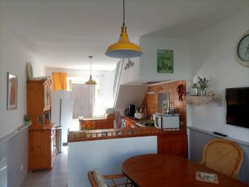 Cottage pour 2 personnes, avec vue et terrasse à Montpezat-de-Quercy