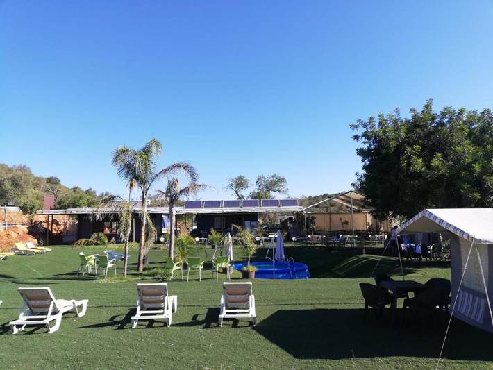 Location de vacances pour 4 personnes, avec piscine ainsi que jacuzzi et jardin dans Pata De Cima