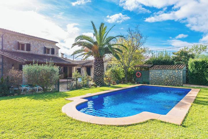 Villa for 6 people, with terrace and garden - 1