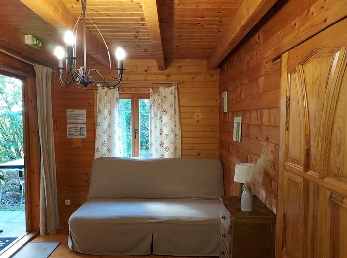 Gîte pour 6 personnes, avec jardin ainsi que piscine et terrasse, animaux acceptés dans Yonne - 2