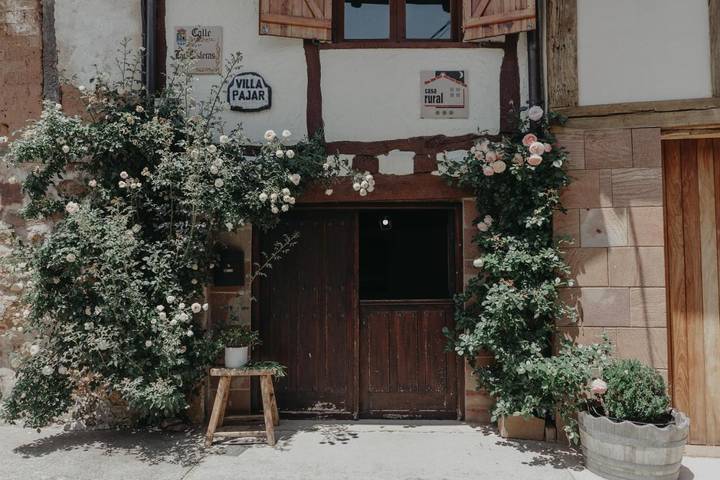 Casa rural para 12 personas, con vistas y jardín en Alfoz de Burgos