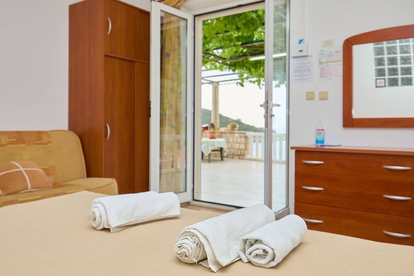 Cały apartament, Ferienwohnung in Saplunara mit Meerblick, Terrasse, Klimaanlage, W-Lan (5197-4) in Mala Saplunara, Saplunara