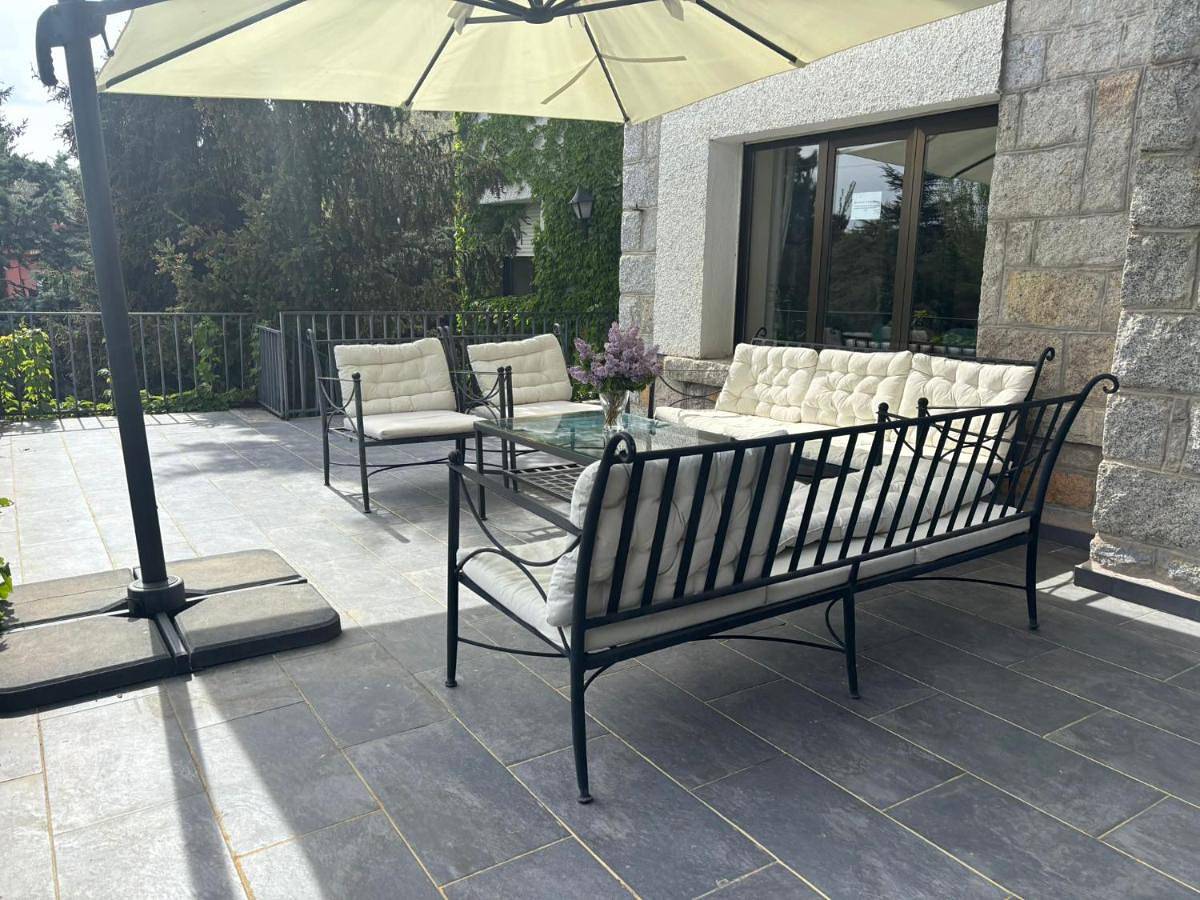 Six-Bedroom House in Navacerrada, Puerto de Navacerrada