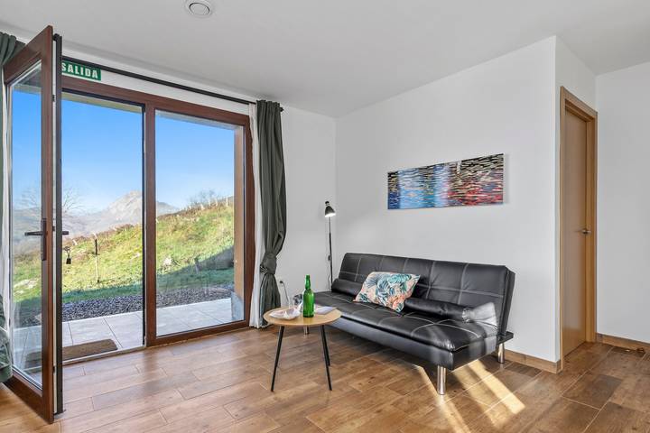 Apartamento para 4 personas, con jardín, Familias con niños en Cangas de Onís