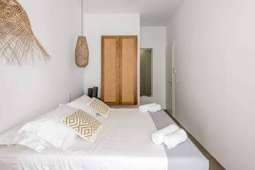Apartment for 5 People in Milos, Cyclades, Photo 3