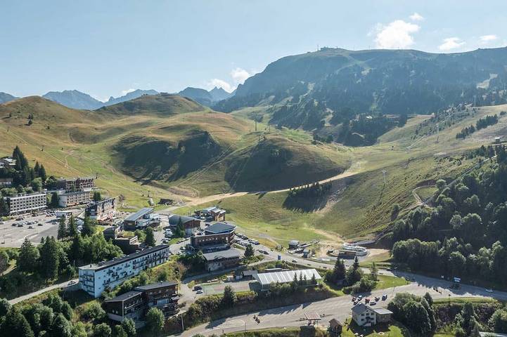 Chalet pour 2 personnes, avec terrasse à Chamrousse