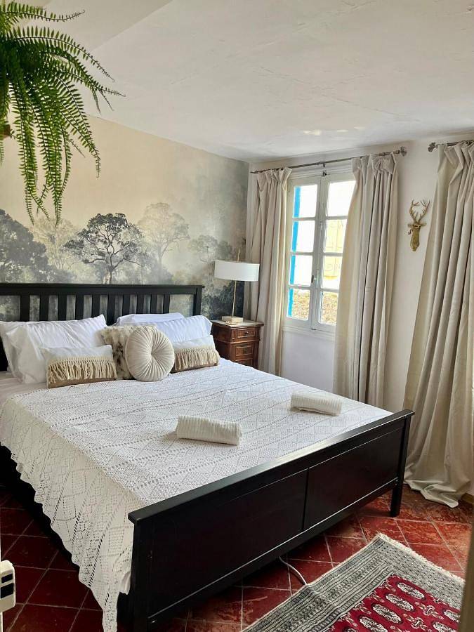 Location de vacances pour 6 personnes, avec vue et jardin à Limoux - 4