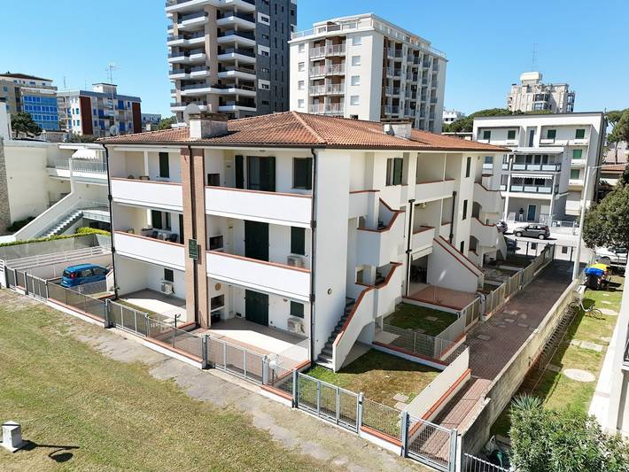 Trilocale vista mare con giardino privato in Lido degli Estensi, Comacchio