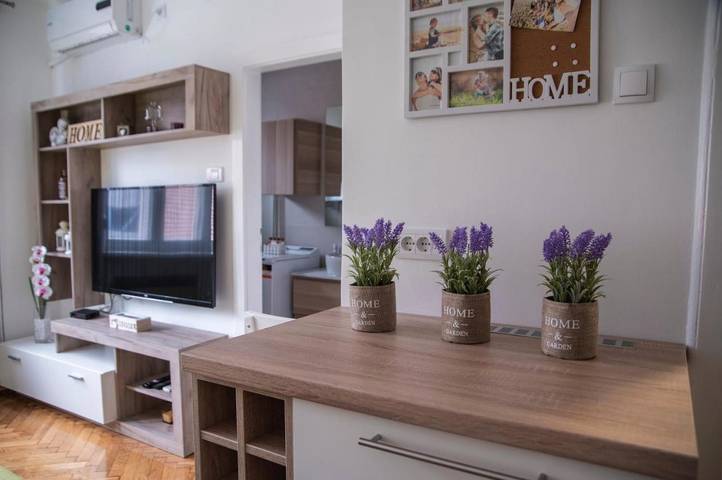 Ferienwohnung für 3 Personen, mit Terrasse und Pool sowie Sauna und Ausblick in Belgrad - 3