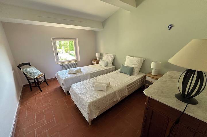 Maison de Famille Entre Pinède et Vignes à 15mn de la Plage in Le Castellet, Mittelmeerküste (Frankreich)
