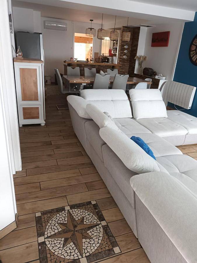 Ferienhaus für 6 Personen, mit Terrasse und Garten sowie Ausblick in Vendays-Montalivet - 2
