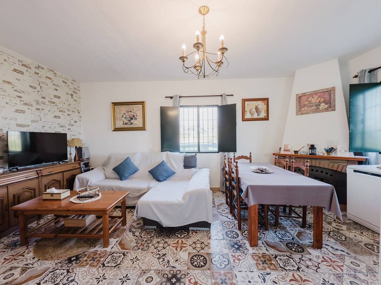 Cortijo Vélez by Solset in Vélez-Málaga, Provincia de Málaga