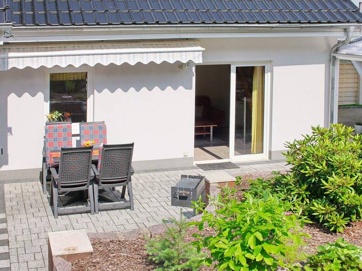 Ferienhaus für 5 Personen, mit Terrasse und Garten - 1