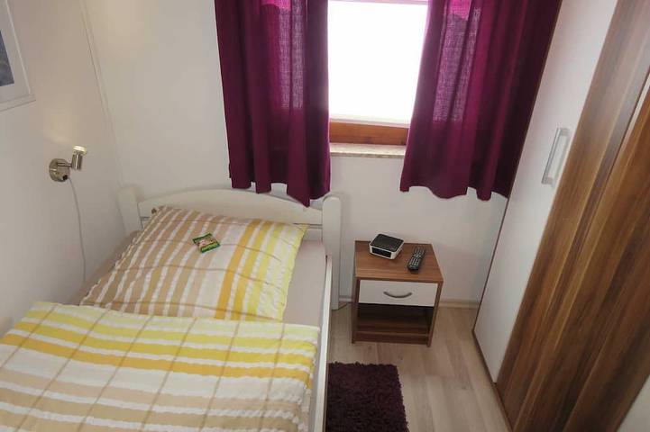 Ferienhaus für 5 Personen, mit Terrasse und Garten in Hollern-Twielenfleth - 4