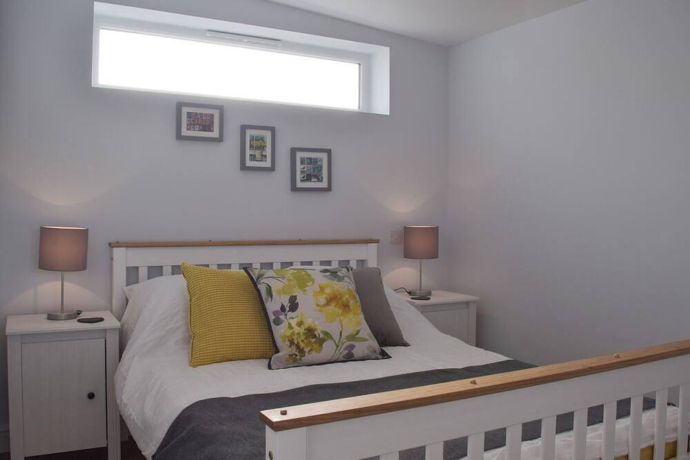 1 bedroom accommodation in Goodwick, near Fishguard in Goodwick, Pembrokeshire