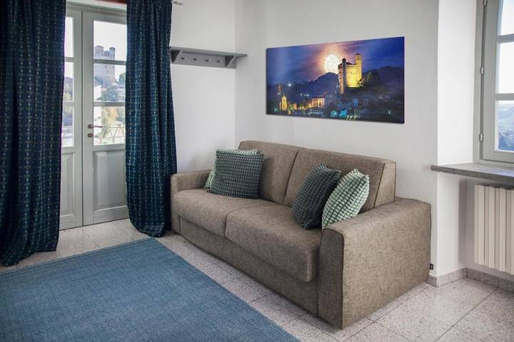 Gîte pour 4 personnes, avec vue et balcon à Serralunga d'Alba - 2