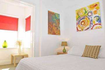 Holiday Rental for 20 People in Gosport, Hampshire, Photo 3