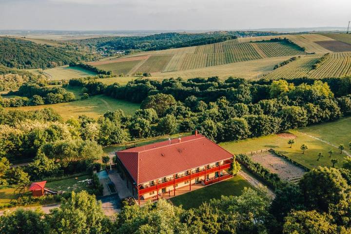 Camping für 4 Personen, mit Garten und Terrasse in Tschechien