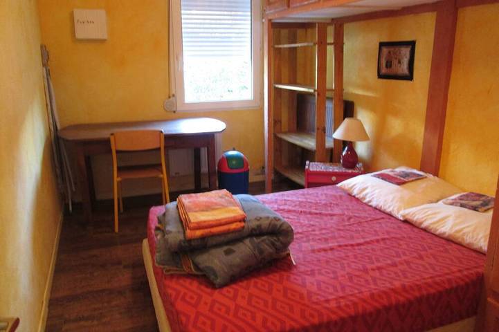 Location de vacances pour 6 personnes, avec terrasse et jardin dans Saint-Brieuc - 2