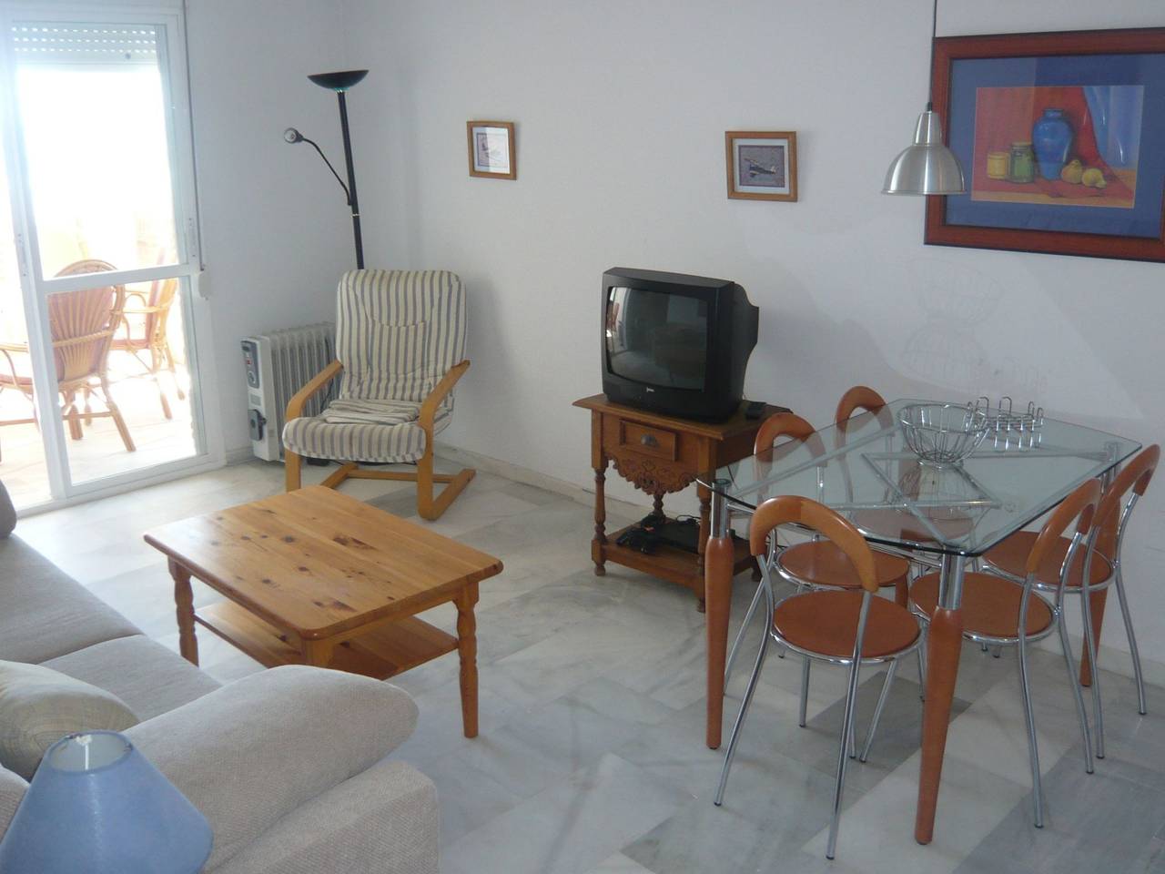 Apartamento entero, Appartement in Torrox Costa mit Großem gemeinsamem Pool und Meerblick in Torrox Costa, Torrox