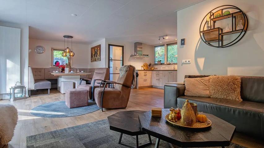 Ferienhaus für 9 Personen, mit Sauna und Garten sowie Whirlpool auf Texel - 3