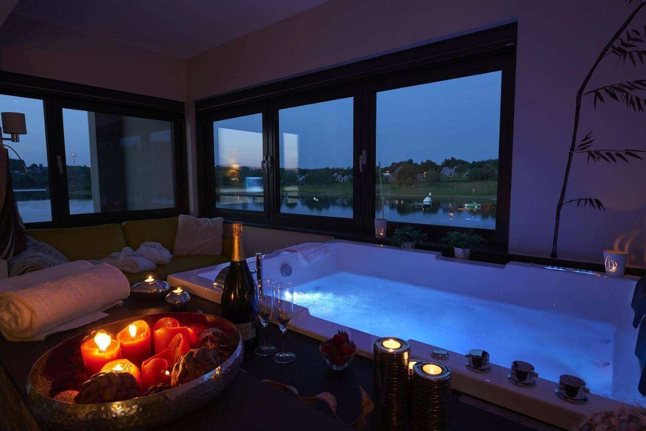 Ganze Wohnung, Suite with Spa Bath in Bütgenbach, Naturpark Hohes Venn
