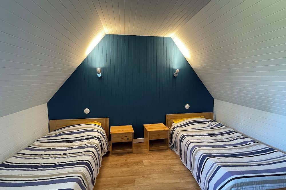 Gîte 4 people -  2 swimming pools (1 with telescopic dome) - The beach on foot in Trégunc, Region de Quimper