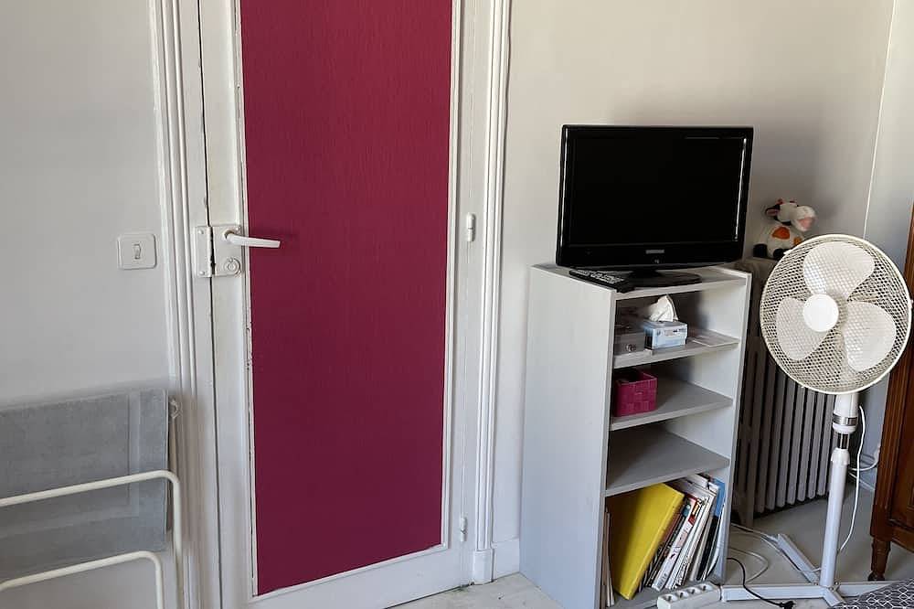 Chambre dans maison bord de plage, petit déjeuner offert in Royan, Côte de Beauté