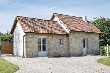 Gîte pour 6 personnes, avec jardin, animaux acceptés à La Cambe