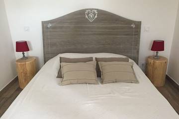 Gîte pour 6 Personnes dans Le Buisson-de-Cadouin, Périgord Pourpre, Photo 1