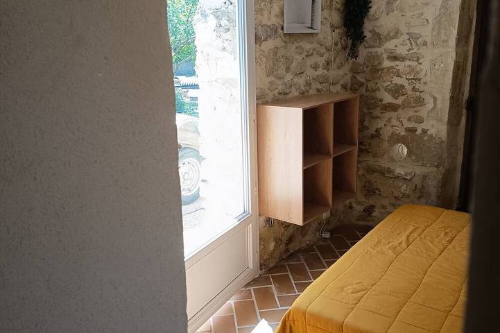 Chambre du petit Figuier in Aramon, Région de Nîmes