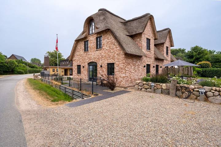 Ferienhaus für 8 Personen, mit Terrasse und Garten sowie Sauna in St. Peter-Ording